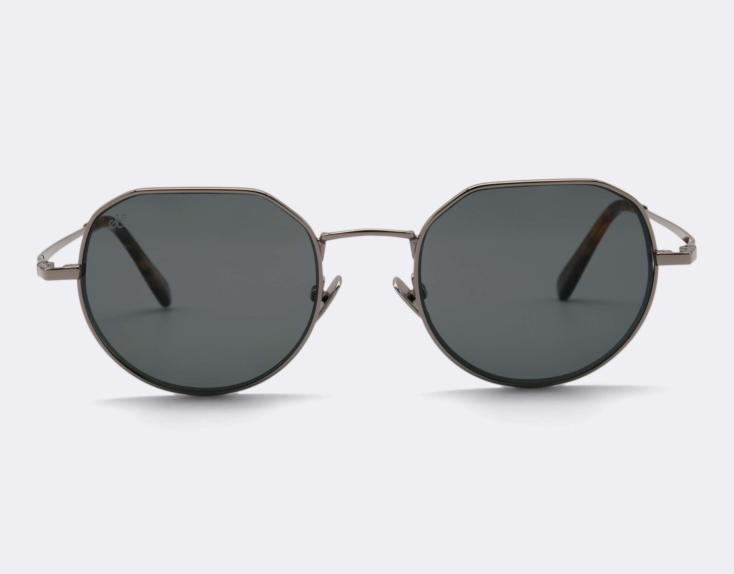 Vacanza Polarised Sunglasses SummerEyez Silver - Black Smoke